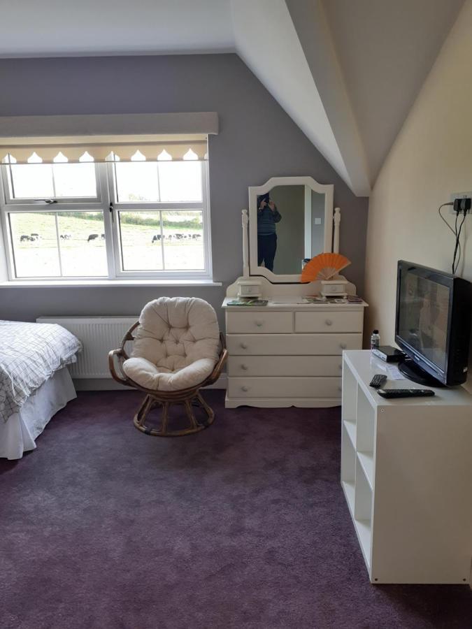 Single Or Twin Room In Lovely Country Residence Nobber Exterior foto